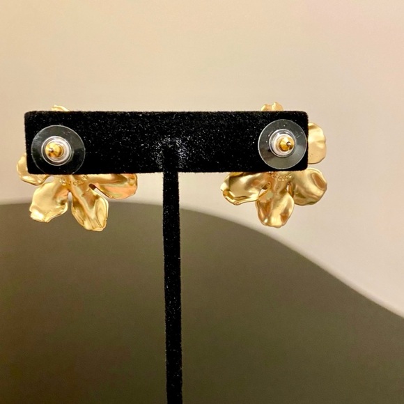 NWT Luxury Minimalist Formal J. Crew crystal preppy floral statement earrings - Picture 11 of 17